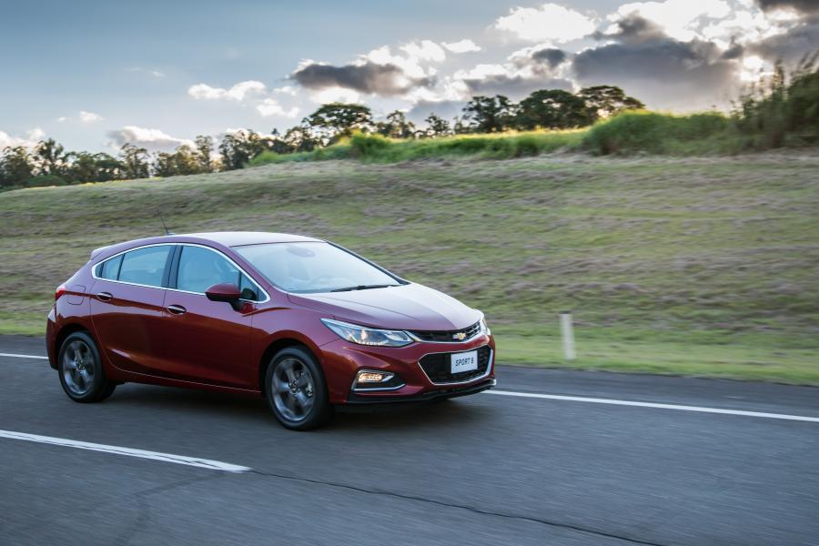  Chevrolet Cruze Sport6 2017 года  (LA) (фото 13 из 31)